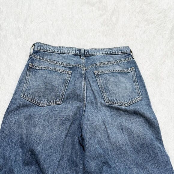 Women GAP Mid Rise UltraSoft Baggy Crop Jeans in Medium Indigo Size 28 - Picture 8 of 8